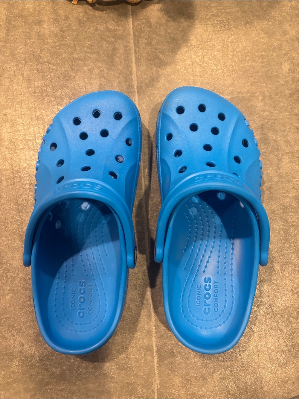 CROCS Kids Classic Clog in Bright Blue